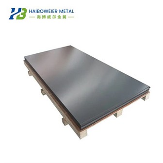 Plaque de titane à surface marinée